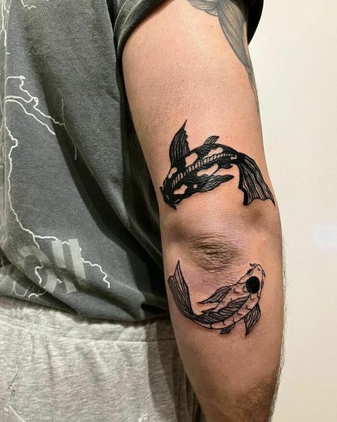 Yin Yang Of Fishes Tattoo Fishes Tattoo, Yin Yang Fish, Yin Yang Tattoo, Ying Yang Tattoo, Yang Tattoo, Yin Yang Tattoos, Elbow Tattoos, Stomach Tattoos, Spiritual Tattoos