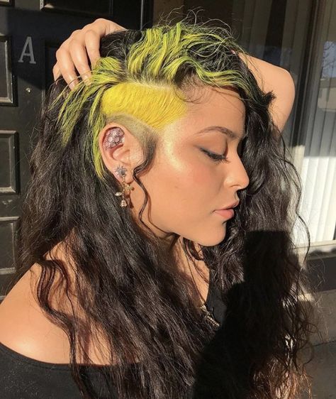 Chunk Of Hair Dyed, Dyed Side Shave, Dyed Curly Mullet, Colourful Undercut, Shaved Side Long Hair, Undercut Color Ideas, Mullet Updo, Bleached Undercut, Green Underside Hair