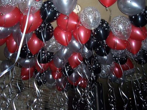 Great choice of colours by our client here - Black and Red balloons, with a splash of star prints in White, Silver and Diamond clear all with metallic ribbon. We love this look! Burgundy Birthday, Burgundy Party, Red Party Decorations, Balloon Gifts, Silver Party Decorations, Red Birthday Party, Deco Ballon, Silver Party, Birthday Party Planning