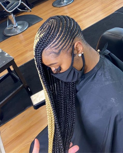 Tianna’s Instagram profile post: “Small lemonade braids 🍋🍋 ==================== #stlstylist #stlbraids #feedins #stlbraider #stlbraiders #explorepage #sewin #stllocs…” Small Lemonade Braids, Lemonade Braids Hairstyles, Lemonade Braids, Braiding Styles, Feed In Braids Hairstyles, African Hair Braiding Styles, Braids Hairstyles Pictures, Twist Braid Hairstyles, Feed In Braid