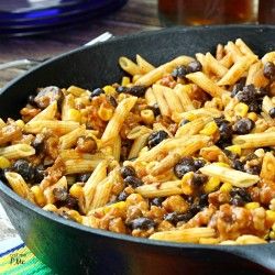 Tex Mex Skillet Pasta Tex Mex Chicken Pasta, Tex Mex Skillet, Huevos Rancheros Casserole, Skillet Pasta Recipes, Spaghetti Cheese, Family Favorite Casseroles, Chicken Jalapeno, Spaghetti Pie Recipes, Cheesy Pasta Recipes