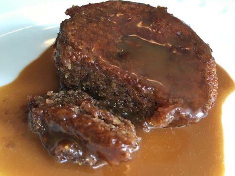 Sticky Date Pudding Recipe, Date Pudding Recipe, Healthy Mummy Recipes, Mummy Recipes, Apple Recipes Healthy, Sticky Date, Sticky Date Pudding, Date Pudding, Homemade Toffee