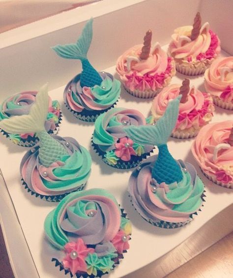 Pink & Blue Diy Mermaid Birthday Party, Cupcake Theme, Cupcake Business, Baking Kits, Seasonal Baking, Cupcake Birthday Party, Diy Mermaid, Cupcakes Birthday, Mermaid Cupcakes