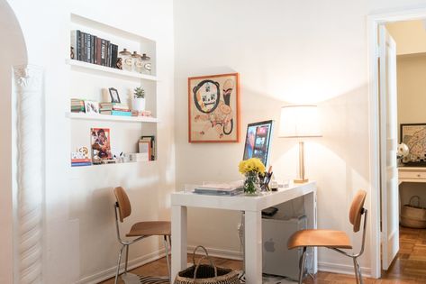 A low bookcase helps to define a small office area in the living room. Desk Not Facing Wall, Transitional Office, Apartment Deco, Condo Apartment, Low Bookcase, Office Den, French Doors Patio, Desk In Living Room, Office Area