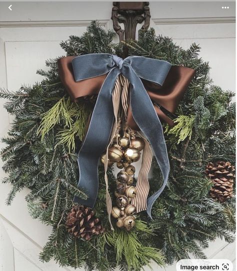 Garland Ideas, Christmas Decor Inspiration, Christmas Tablescape, Christmas Tree Inspiration, Tree Garland, Christmas Inspo, Christmas Porch, Tree Ideas, Merry Little Christmas