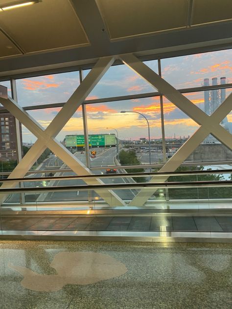 Logan Airport Boston, Boston Logan Airport, Boston Airport Aesthetic, Sunset Airport, Boston Sunset, Airport Sunset, Boston Airport, Book Planning, Highway Bridge