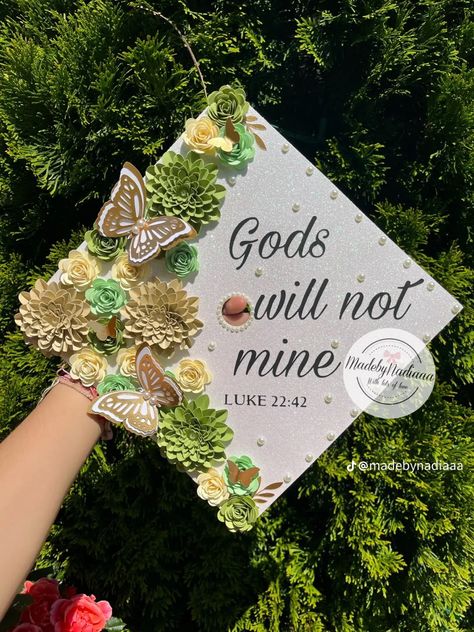 Cap Decoration Graduation God, Christian Grad Caps, Motivational Bible Verses, Graduation Cap Designs, Cap And Gown, Cap Decorations, Graduation Cap Decoration, Cap Designs, Grad Cap