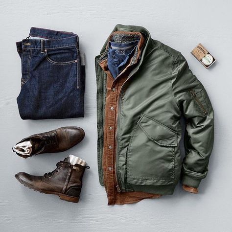 cold weather Clothes Combinations, Mens Winter Fashion Outfits, Outfits Hombre, Country Wear, Mens Fashion Rugged, Latest Mens Fashion, Men Fashion Casual Outfits, Mens Winter Fashion, Comfy Fashion