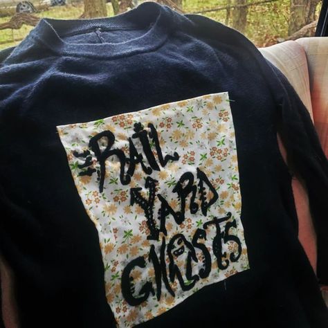 Handmade folk punk patch I sewed onto a thrifted black sweater. Folk Punk Patches, Folk Punk Aesthetic, Yard Ghosts, Folk Punk, Punk Diy, Weird Girl, Midwest Emo, Punk Patches, Punk Aesthetic