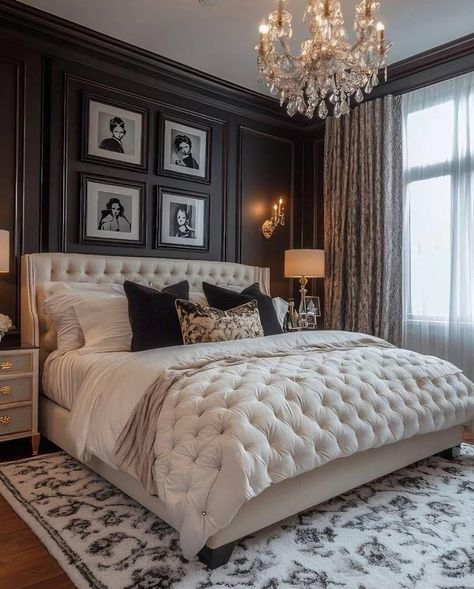 Odd Shaped Bedroom, Vintage Hollywood Bedroom, Bedroom Decor Small Spaces, Modern Vintage Bedroom Ideas, Modern Vintage Bedroom, Hollywood Bedroom, Modern Vintage Bedrooms, Bedroom 2025, Glamour Bedroom