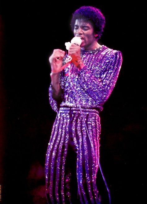 I Wanna Rock With You, Michael! Glitter Pants, Joseph Jackson, Paris Jackson, The Close, Jackson 5, The Jacksons, Rare Pictures, King Of Pops, Gal Gadot