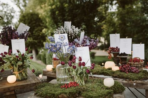 Los seating plan más bonitos de las redes sociales Sitting Plan, Boda Ideas, Table Plan, Seating Plan, Table Plans, Table Numbers, Photo 1, Wedding Event, Floral Wedding