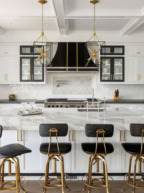 28+ White and Gold Backsplash ( LUXURY & ELEGANT ) - Sparkled Tiles Sink Hardware, Open Kitchen Layouts, Backsplash With White Cabinets, White Granite Countertops, Shore House, Build Plans, White Backsplash, Kitchen Stand, Countertop Design