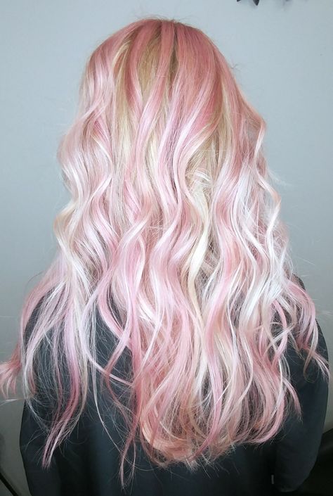 Bubble Gum Pink And Blonde Hair, White Blonde Hair With Pink Highlights, Blond With Pink Streaks, White Hair With Colored Highlights, Platinum Blonde Hair With Pink Highlight, Pink In Blonde Hair, Blonde And Light Pink Hair, Pink Hair Color Ideas For Blondes, Icy Pink Hair