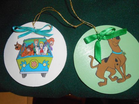 Scooby doo and gang Scooby Doo Christmas Ornaments Diy, Scooby Christmas, Scooby Doo Christmas, Christmas Ornaments Diy, Christmas Tree Ideas, Ornaments Diy, Diy Christmas Ornaments, Scooby Doo, Christmas Themes