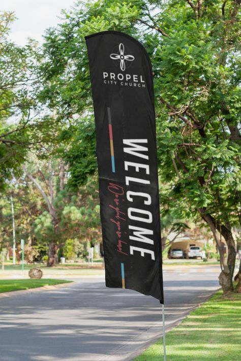 Just finished printing this 14-foot feather flag for Propel City Church. Feather flags are a great way to welcome guests in a big way! Feather Flag Design Ideas, Church Signage, Church Welcome Center, Church Invitation, Church Banners Designs, Welcome Banners, Christian Bulletin Boards, Church Outreach, Beach Flags