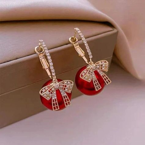 #earrings #diamondearrings #goldearrings #silverearrings #earringscollection #jhumkas #jhumka #jhumkis #jhumkies #fashion #jewellery #wedding Korean Jewellery, Red Angel, Flowers Heart, Dazzling Earrings, Red Pearl, Pearl Bow, Look Retro, Wedding Party Jewelry, Retro Mode