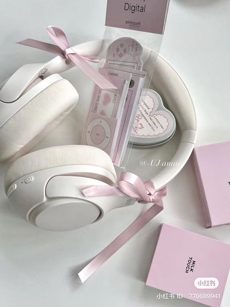 100 Affirmations, Glow Up Guide, Aliexpress Finds, Pink Academia, K Pop Idol, Cute Headphones, Crazy Ideas, Soft Pink Theme, Pretty Pink Princess