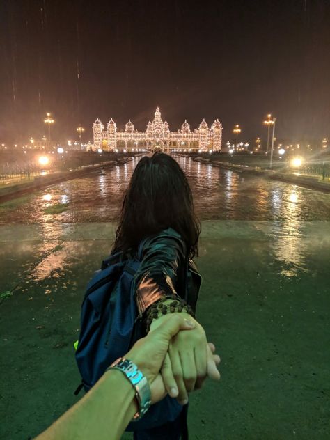 Mysore palace Lighting Mysore Palace Photoshoot, Mysore Palace Photography Poses, Mysore Photoshoot, Palace Photoshoot Ideas, Palace Poses, Mysore Palace Photography, Traveling Snap, Nat Core, Mysore Palace