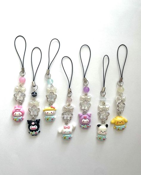 sanrio phone charms ♡ ────୨ৎ──── — ♡ ✧ my melody - $7 ✧ kuromi (black) - $7 ✧ hello kitty - $7 ✧ cinnamon roll - $7 ✧ kuromi (purple) - $7 ✧ pochacco - $7 ✧ pompompurin - $7 —— ۫꣑ৎ *all items are 10% off for ERHS students * price does not include shipping ⋆˚࿔ payment methods 𝜗𝜚˚⋆ ⌗ apple pay, cash app, venmo & cash read info highlight to purchase ! ✉️ . . . #smallbusiness #beadedjewelry #sanrio #sanriophonecharms #phonecharms #beadedphonecharms #sanriocharacters #hellokittycharms #... Sanrio Phone Charm, Apple Pay Cash, Kuromi Black, Kuromi Purple, Sanrio Phone, Phone Charms, Cash App, Cinnamon Roll, Sanrio Characters