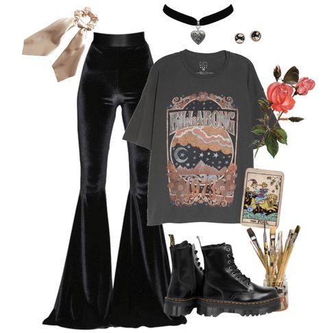 Shakey Graves Concert Outfit, Coven Inspired Outfits, Vintage Alt Outfits, Whimsigoth Outfits With Pants, Black Boho Outfits, Winter Alternative Outfits, Goth Western Style, Dark Hippie Style, Boho Goth Outfits