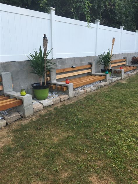 Trees Landscaping, Wooden Benches, Landscaping Inspiration, Grasses Landscaping, Diy Backyard Landscaping, Cinder Block, Patio Decorating Ideas, Outdoor Decor Backyard, Backyard Fences