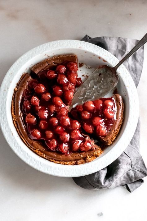 Chocolate Cherry Cheesecake - Meet the most delicious, fuss-free cheesecake you'll ever make! It's decadent, chocolatey, and utterly addicting - and no water baths or springform pans required. This recipe has been a staple in our family for as long as I can remember! #chocolate #cheesecake #cherry #christmasrecipes #easydessert #cheesecakerecipe #holidayrecipes #holidaybaking #christmasbaking #bluebowlrecipes | bluebowlrecipes.com Chocolate Cherry Cheesecake, Cheesecake Cherry, Winter Snacks, Creamy Chocolate Cheesecake, Country Boil, Cherry Cheesecake, Favorite Dessert, Springform Pan, Blue Bowl