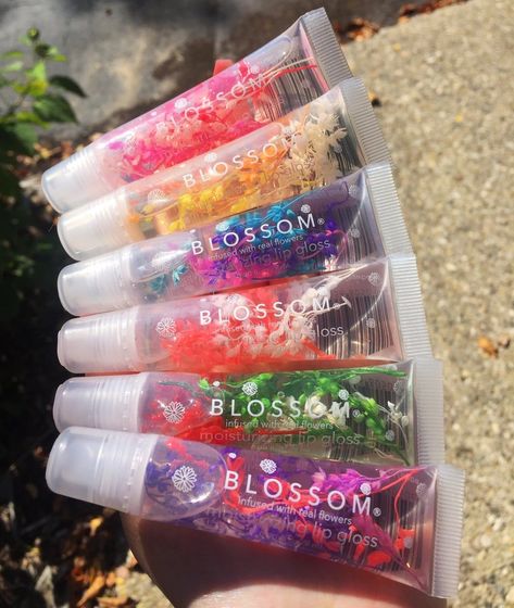 Lips Gloss, Lip Gloss Balm, Lip Balm Collection, Diy Lip Gloss, Lipgloss Lips, Lip Gloss Collection, Lip Cosmetics, Gloss Labial, Diy Lips