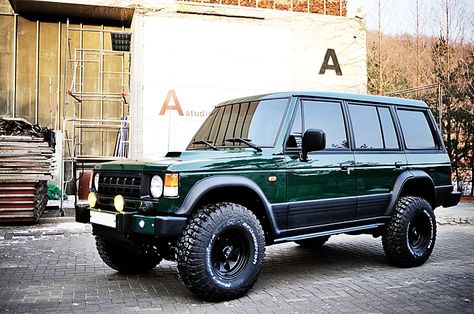 Pajero Mk1 Modified, Mitsubishi Suv, Pajero Mk1, Garage Redesign, Pajero Off Road, Land Cruiser Models, Montero 4x4, Mitsubishi Pickup, Land Cruiser 70 Series