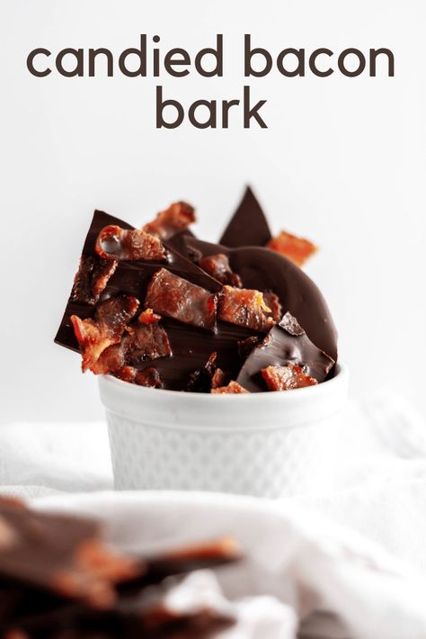 Candied Bacon Bark is a super simple, 4-ingredient treat that is perfect for the bacon lover in your life this Christmas. A fun, different addition to your Christmas baking list this year. Chocolate Bacon Bark, Bacon Bark, Christmas Baking List, Bark Recipes Easy, Bacon Dates, Christmas Bark Recipes, Chocolate Covered Bacon, Baking List, Holiday Meat Recipes