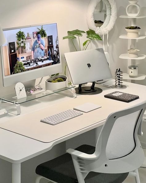 Fantastic setup by @sori__home || All product links are in bio 🏷 || Tag or Send us to be uploaded - Follow @itsworkflow - #setups #m1mac #setupinformation #macsetup #setup #workflow #isetups #itsworkflow #desksetup #officevibes #workspace #workspaceinspo #deskdecor #setupwars #plannersetup #dreamdesk #designerdesk #smarthome #homekit #WorkFromHome #wfhsetup #minimalsetup Content Creator Office, Mac Setup, Dream Desk, Planner Setup, Office Setup, Desk Design, Desk Setup, Kit Homes, Desk Decor