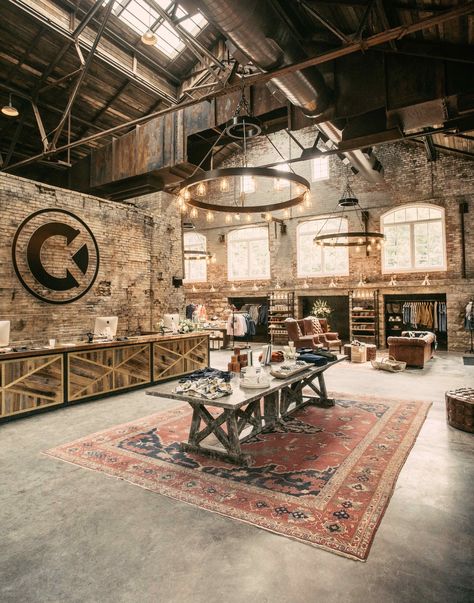 a retail space with soaring wood ceilings and an oriental carpet Warehouse Brewery, Workshop House, Warehouse Bar, Bourbon Room, Custom Jewelry Ideas, Potter Studio, Warehouse Living, Kentucky Bourbon Trail, Brewery Design