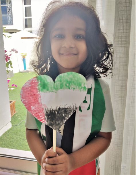 Uae Activities For Kids, Uae Flag Day Activities For Kids, Uae National Day Activities, National Day Activities, Celebration Art, Uae Flag, Uae National Day, Preschool Art Activities, Flag Art