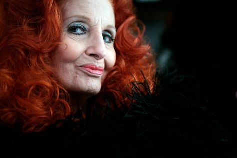 Tempest Storm, Legend of Burlesque, Dies at 93 - The New York Times Tempest Storm Burlesque, Tempest Storm, Lex Luther, Female Of The Species, Cocktail Waitress, Moving Image, Classic Films, Jon Snow, Redheads