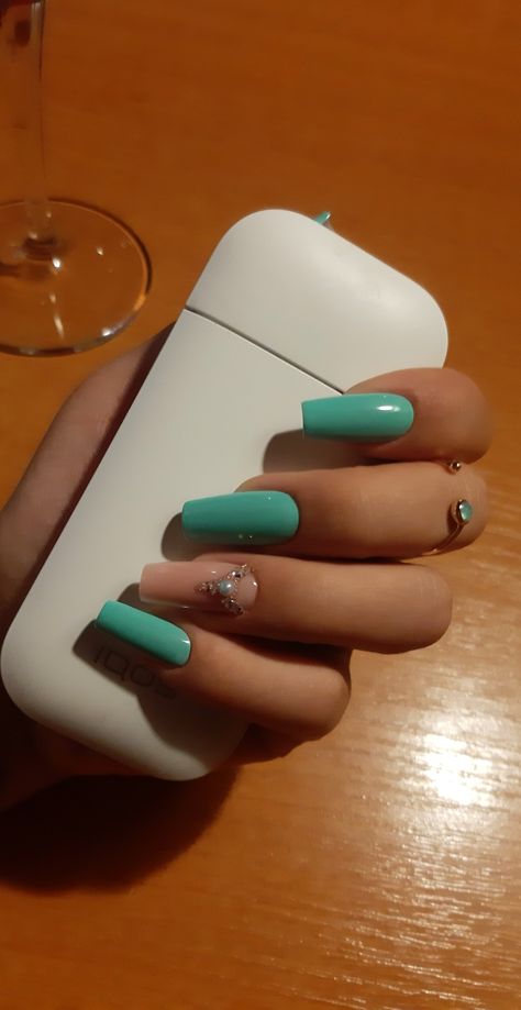 Turqoise Nails Gel, Turquoise Acrylic Nails, Nail Aesthetic, Pregnancy Pictures, Sunflower Nails, Jr Prom, Cute Nail Art, Prom Nails, Cute Nail Designs