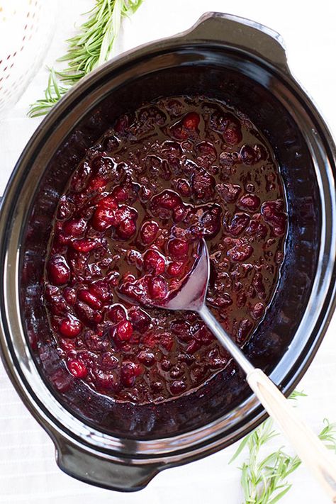 Crockpot Cranberry Sauce, The Family Freezer, Cranberry Sauce Thanksgiving, Family Freezer, Best Cranberry Sauce, Easy Cranberry Sauce, Homemade Cranberry Sauce, Leftover Cranberry Sauce, Easy Thanksgiving Recipes