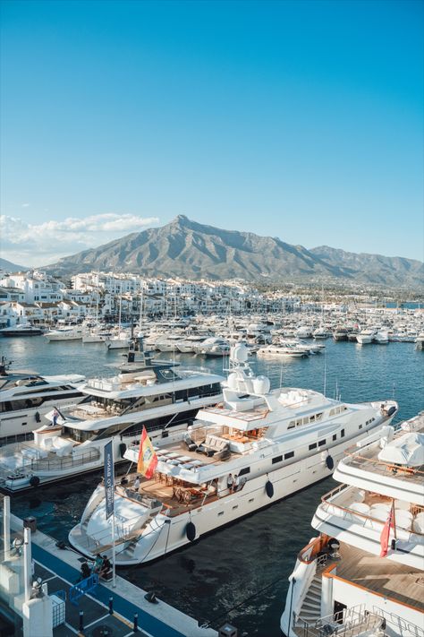 Savor the Mediterranean charm at Cívitas Puerto Banús. 🌊 Let the yachts, chic ambience, and azure waters delight your senses. Sounds like an excellent plan for this weekend at our marina? ⚓ #CívitasPuertoBanús #Marbella #PuertoBanús #LuxuryMarina #YachtStyle Marbella Puerto Banus, Yacht Aesthetic, Luxury Yacht Interior, Best Yachts, Luxury Yachts For Sale, Puerto Banus, Marbella Spain, Yacht Interior, Tromso