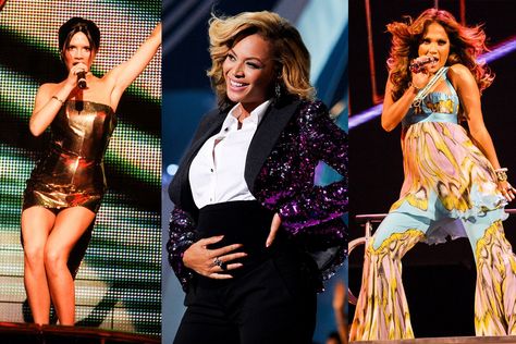 Beyoncé, Jennifer Lopez, and More Stars Who’ve Performed Pregnant Jlo Pregnant, Jennifer Lopez Pregnant, Pregnant Celebrities, Glamour Fashion, Vanity Fair, Jennifer Lopez, Beyonce, Celebrities, Stars