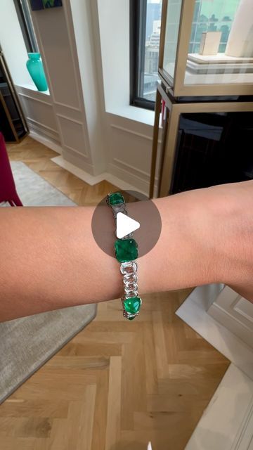 CHAMPAGNE GEM®️ by Bebe Bakhshi on Instagram: "Captivating. Charming. Covetable. Colombian. Here are my 4Cs for this Bayco’s @baycojewels one of a kind bracelet. 

Set with rare sugarloaf cabochon Colombian emeralds and a brilliant selection of antique cushion-cut diamonds. This is a dream come to life!

Contact @baycojewels for more information.
<>
#MyLoveAffairWithDiamonds #ExceptionalEmerald #Emerald #CushionCrush #CushionCut #SugarloafCabochon #Sparkle #Fire #Scintillation #Brilliance #AntiqueCushion #Bracelet #HighJewelry #Bayco #BaycoJewels #NewYork #NYC #Gems #ChampagneGem #YourDailyDoseOfSparkle #ChampagneGem1MSpecialEdition" Antique Cushion Cut Diamond, Antique Cushion Cut, Antique Cushion, Colombian Emeralds, High Jewelry, Cushion Cut, Bracelet Set, A Dream, Champagne