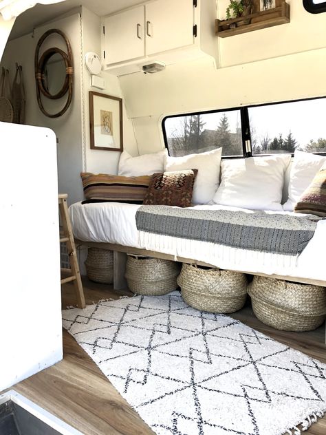 Camper Living Hacks, Dodge Camper Van, Small Travel Trailer, Beach Cave, Essential Aesthetic, Dream Camper, Camper Hacks, Diy Camper Remodel, Best Tiny House