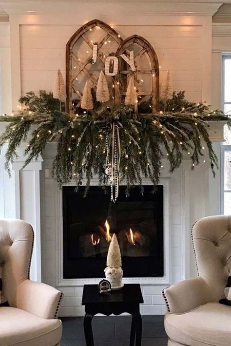 Kaktus Dan Sukulen, Quotes Christmas, Christmas Mantle Decor, Christmas Fireplace Decor, Christmas Mantel Decorations, Christmas Mantle, Christmas Fireplace, Instagram Christmas, 2023 Christmas