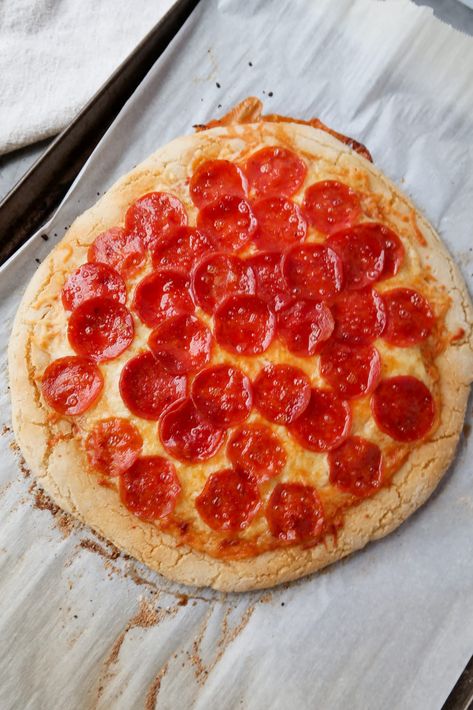 Gluten Free Sourdough Pizza Crust Sourdough Discard Recipe Sourdough Discard Pizza, Easy Slow Cooker Meatballs, Pizza Crust Recipe Easy, Sourdough Discard Recipe, Gluten Free Pizza Crust Recipe, Gluten Free Pizza Recipes, Sourdough Discard Recipes, Easy Pizza Crust, Gluten Free Sourdough Bread