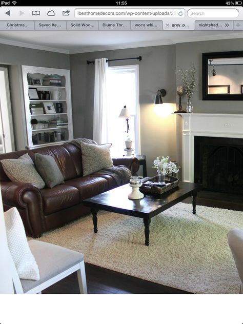 Grey walls and brown leather sofa Internal Decoration, Grey And Brown Living Room, Brown Leather Furniture, Brown Sofa Living Room, Grey Walls Living Room, Brown Living Room Decor, Brown Couch Living Room, Mom Kitchen, Room Brown