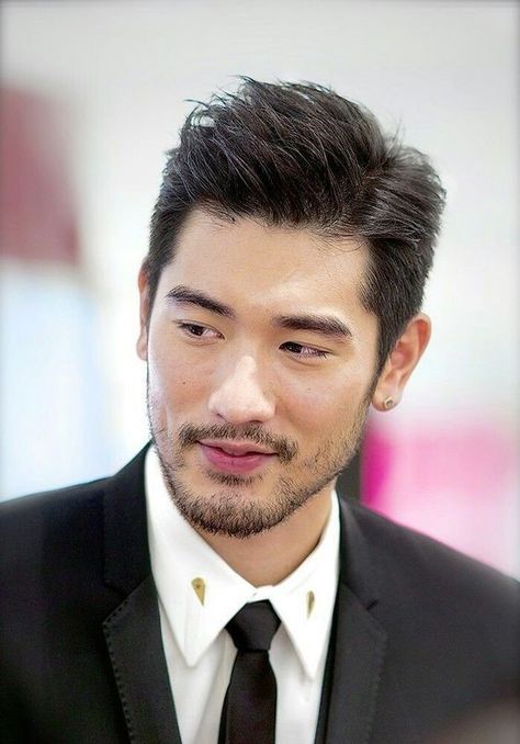 Uncovering the allure of Asian men's hairstyles 15 ideas - mens-club.online Korean Mens Hairstyles, Asian Hair Style, Godfrey Gao, Hair Myth, Asian Men's Hairstyles, Asian Man Haircut, Korean Haircut, Asian Men Hairstyle