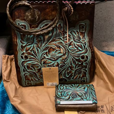 Patricia Nash Tote Bag Brand New From The Tooled Collection Birthday Wishes Songs, Cowboy Hat Design, Leather Tooling Patterns, Tooling Patterns, Western Wear For Women, Hat Design, Horse Trailer, Belt Purse, Shopper Tote