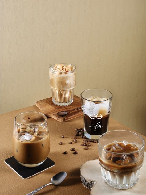 Menu Coffee, Make Iced Coffee, Espresso Martini Recipe, Food Photography Composition, Best Iced Coffee, Cafe Menu Design, How To Make Ice Coffee, Coffee Shop Photography, Coffee Shot