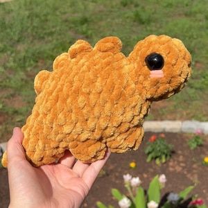 These nuggets are just the cutest, especially the Dino Nugget! Check out the link to get your own Dino Nugget Crochet Pattern, Dino Nugget Crochet, Nugget Crochet, Chicken Nuggies, Dino Chicken Nuggets, Dino Nuggets, Crochet Plushie, Chicken Nugget, Chicken Nuggets