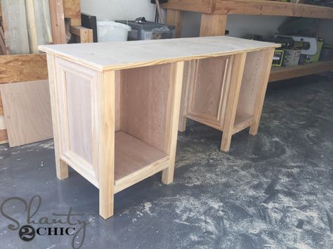 vanity-base Makeup Vanity Plans, Diy Kids Vanity, Diy Makeup Vanity Plans, Childrens Vanity, Plywood Edge, Diy Kids Furniture, Diy Makeup Vanity, Plywood Siding, Shanty 2 Chic