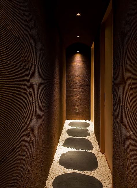 Spa Massage Room, Massage Room Decor, Japanese Spa, Spa Room Decor, Spa Interior Design, Spa Lighting, Spa Rooms, Spa Interior, Spa Decor