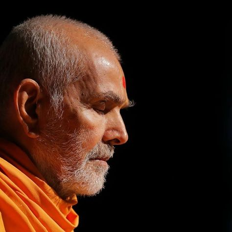 HH Mahant Swami Maharaj's Vicharan  9 Dec 2019, Mumbai, India Mahnt Swami Baps, Mahant Swami Maharaj Wallpaper Full Hd, Pramukh Swami Maharaj Wallpaper Full Hd, Mahant Swami Maharaj Wallpaper, Baps Quotes, Iphone Wallpaper Illustration, Mahant Swami Maharaj, Jay Swaminarayan, Bhagwan Swaminarayan